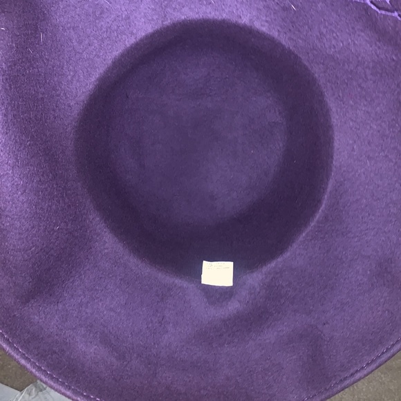NWOT Beautiful purple large floppy Kentucky derby church Easter ladies wool hat - Picture 4 of 4